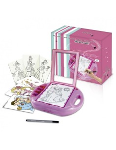 TACHAN - ESTUDIO DE MODA CON LUZ