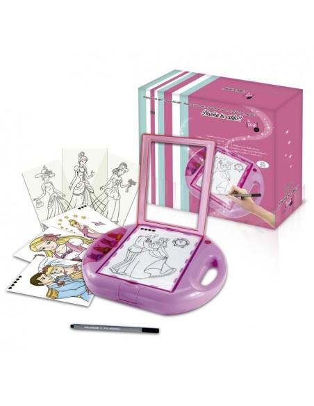 TACHAN - ESTUDIO DE MODA CON LUZ