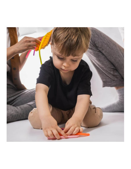 WIGGLY TOY - WIGGLY AMARILLO