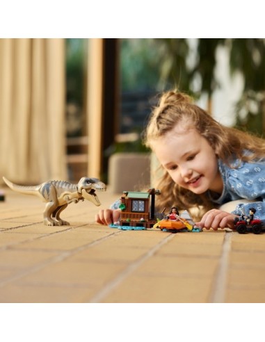 LEGO JURASSIC WORLD  - HUÍDA POR EL RÍO Y CAZA T.REX