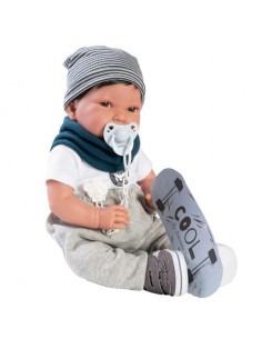 ANTONIO JUAN - MUÑECO RECIEN NACIDO PIPO PATINADOR 42CM