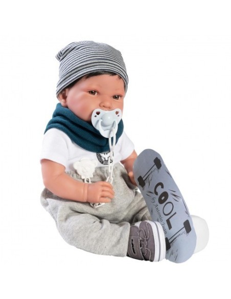 ANTONIO JUAN - MUÑECO RECIEN NACIDO PIPO PATINADOR 42CM