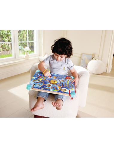 HAPE - LABERINTO ESPACIAL Y TABLERO DE TANGRAM